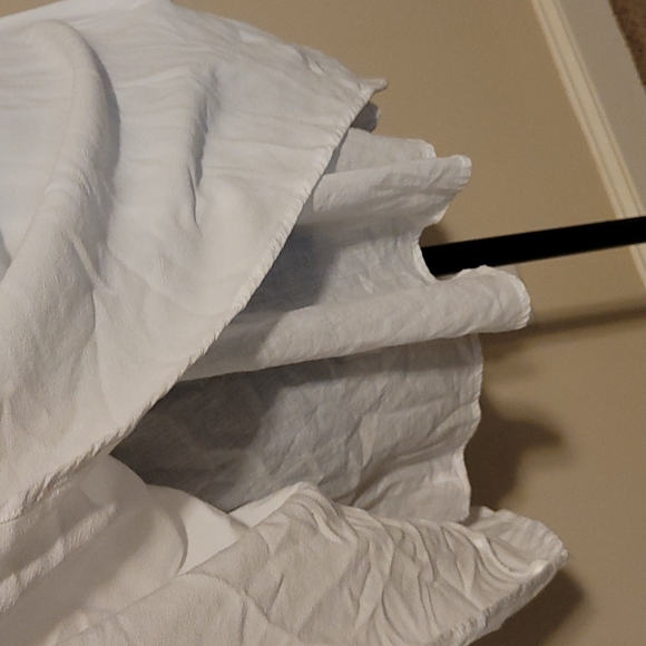 Beautiful flowy mini dress! - Picture 5 of 12